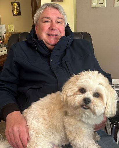 Earl Bradley Phillips, Jr.'s obituary image