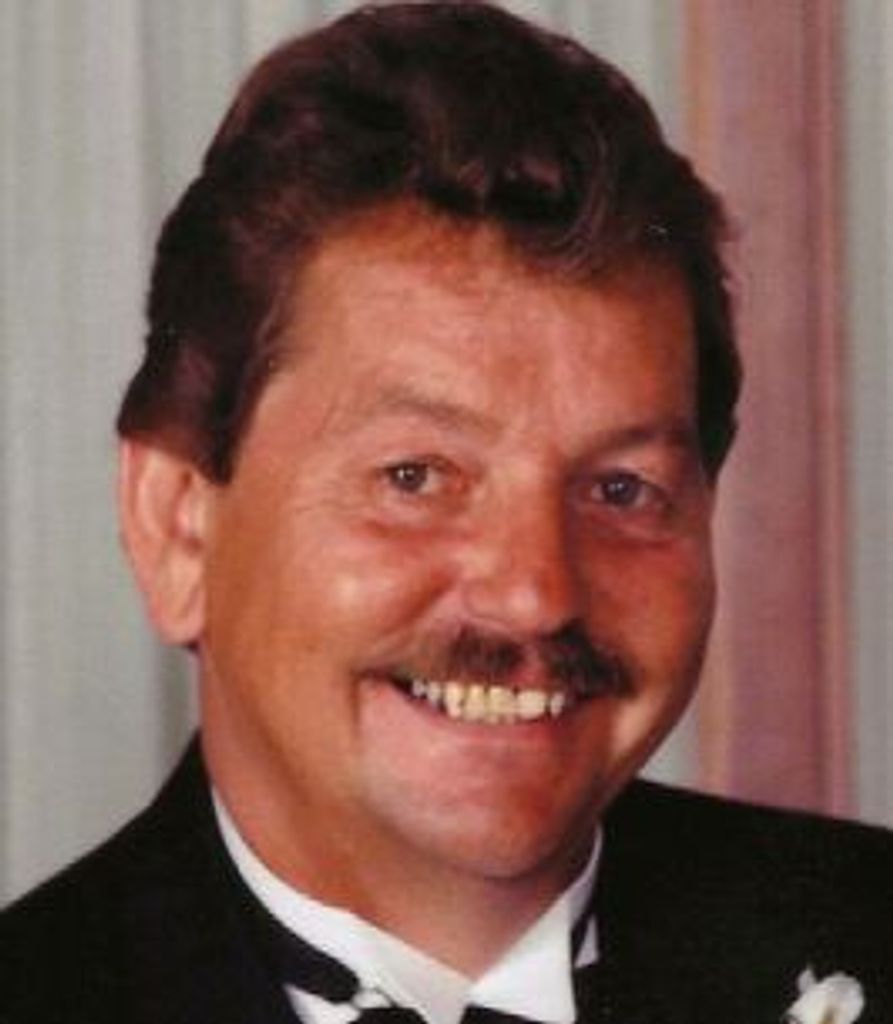 Robert Lee Profile Photo