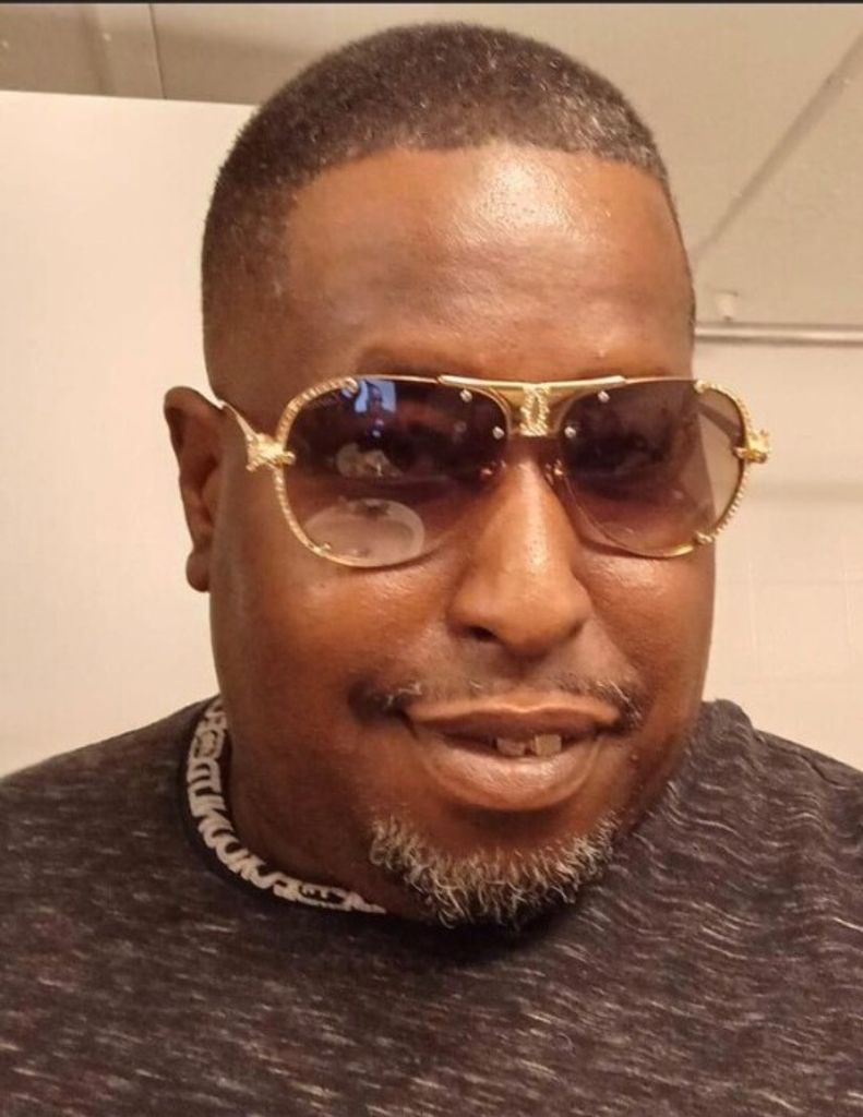 DERRICK BREWSTER Profile Photo