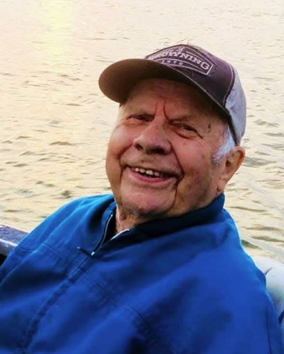 Maynerd Carl Sandberg's obituary image