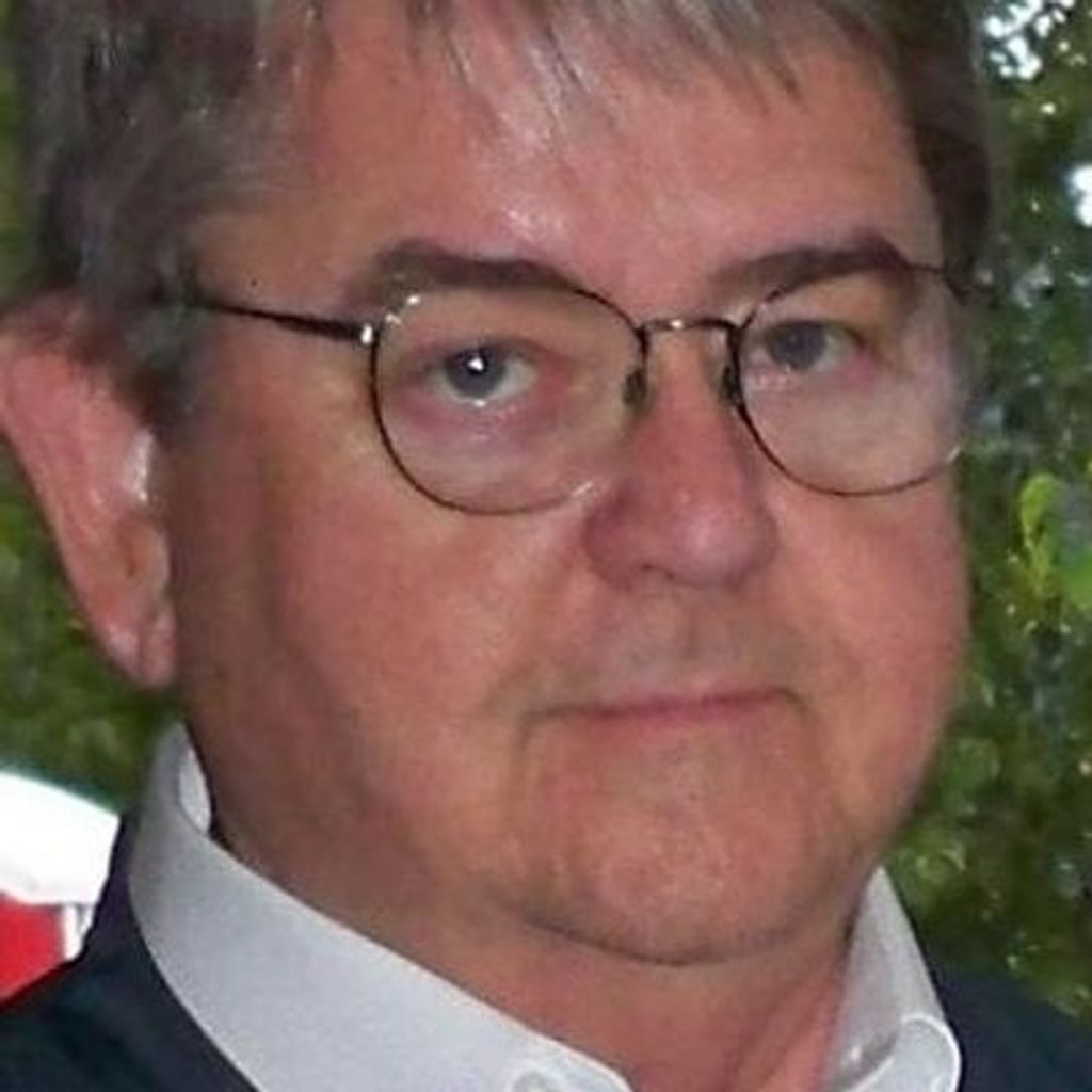 Amil D Demrow