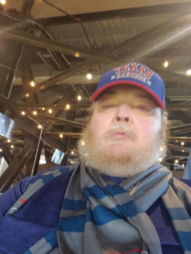 Larry Cole Profile Photo