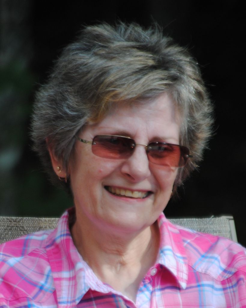 Leslie Carol Rhyno