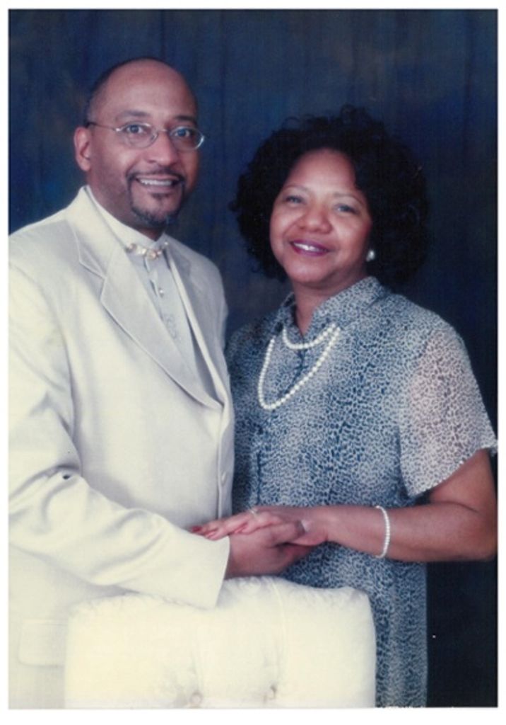 First Lady Deborah Isley Glover