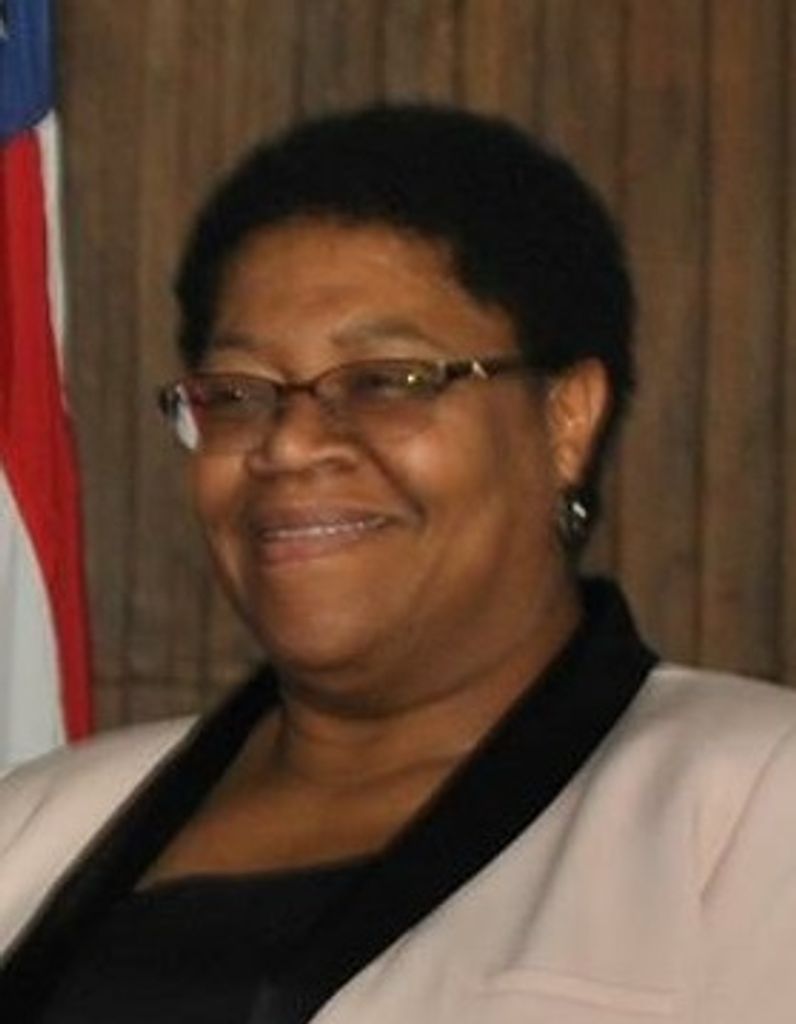 Vickie Lynn (Nichols)  Lee Profile Photo