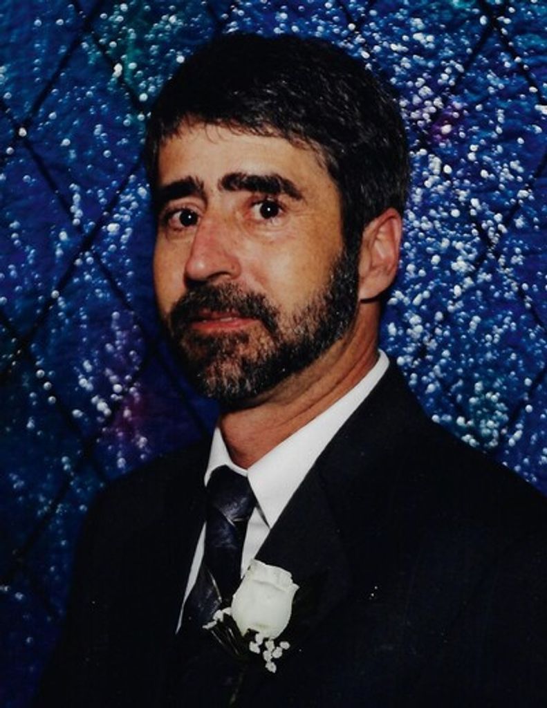 Damon "Gray" Dickens Profile Photo