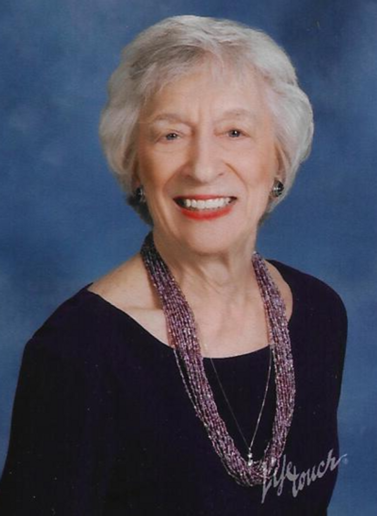 Elynor Hamilton Profile Photo