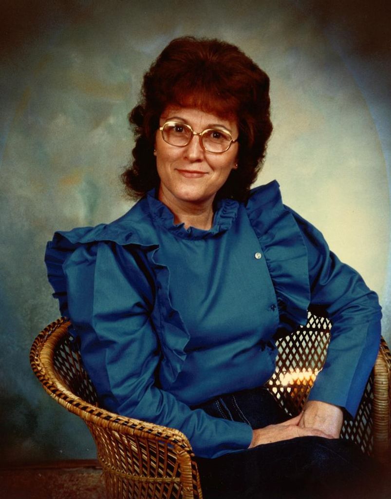 Floys Marie Moore Profile Photo