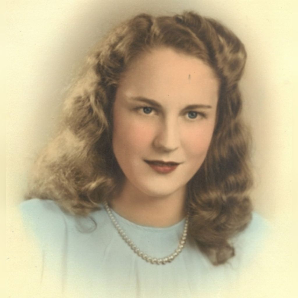 Mrs. Carolyn Best Watson
