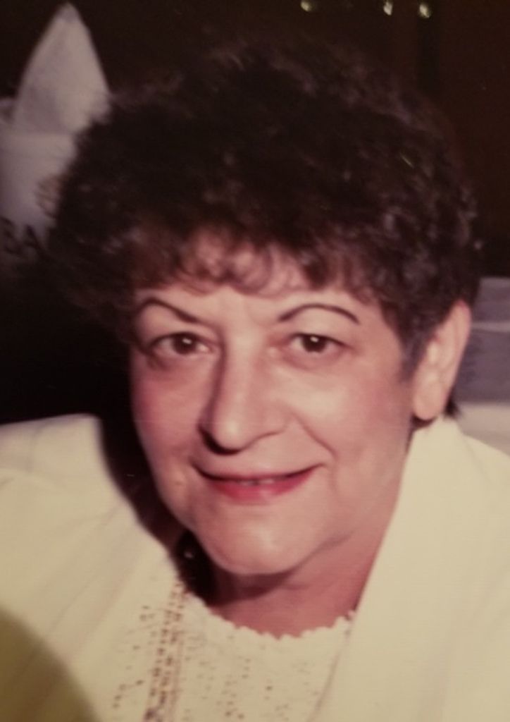 Angela Della Cortell