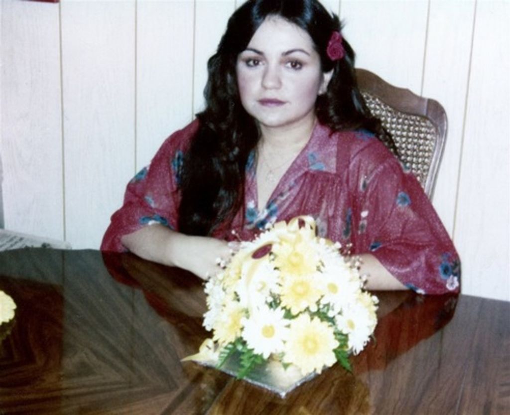Theresa Rv Zamora Profile Photo