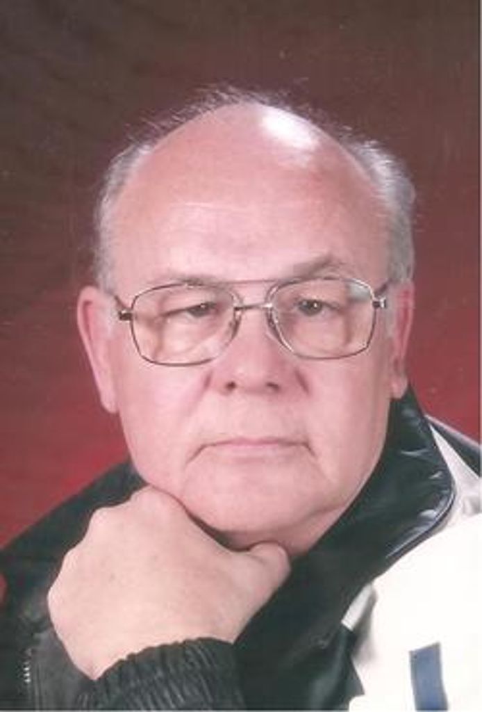 Lloyd Turner