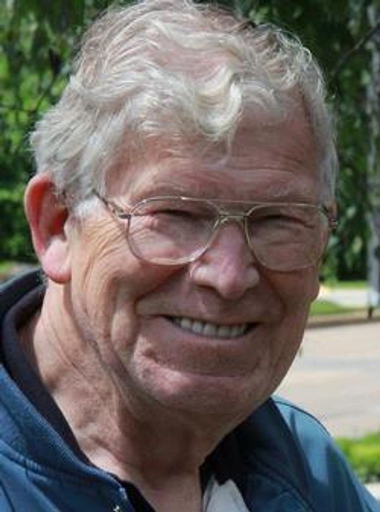 Lloyd Winterstein Profile Photo