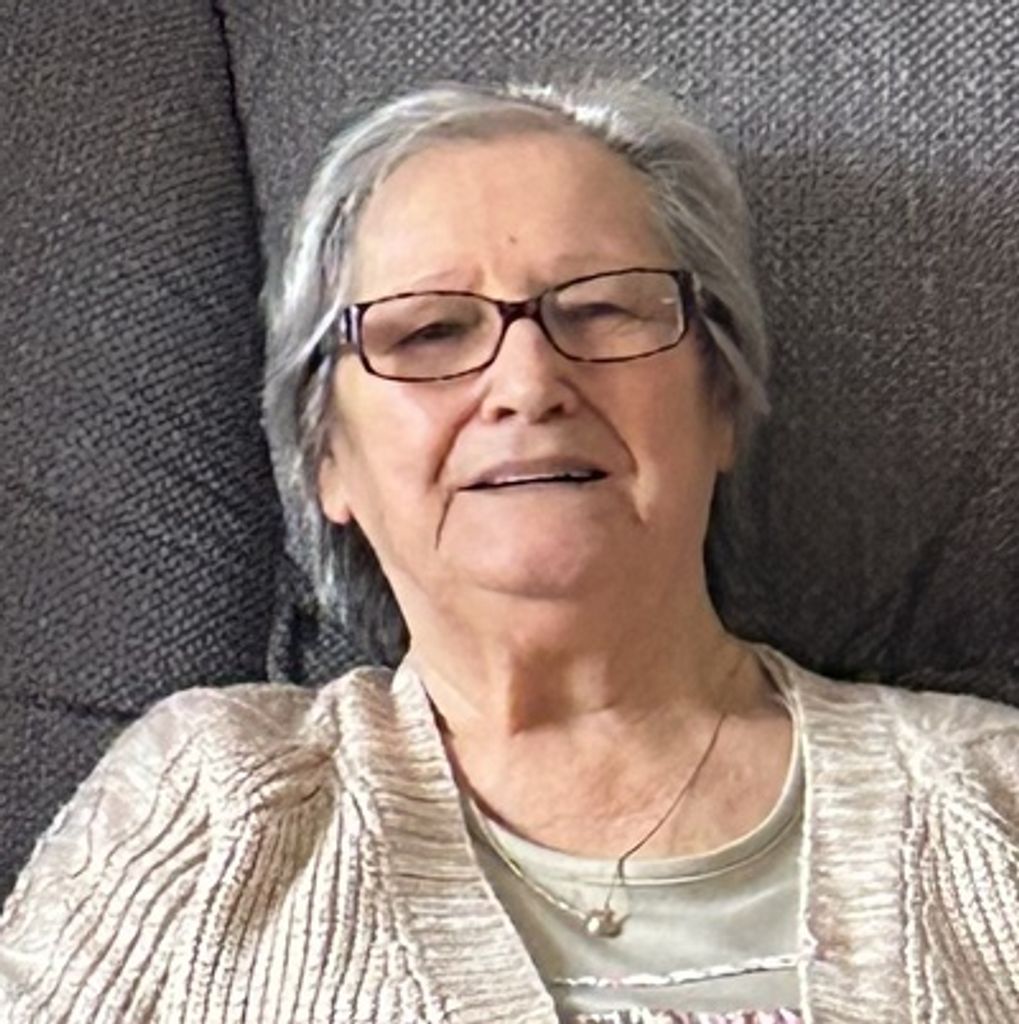 Mary Ellen Arnett Profile Photo