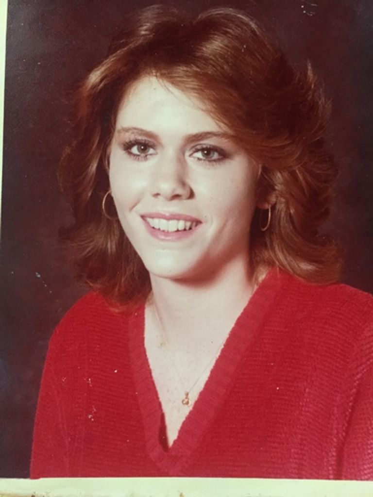 Dara Louise Lawrence Profile Photo