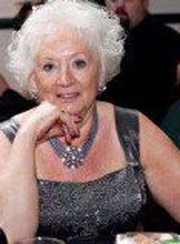 Ellen (Westbury)  Giannell Profile Photo
