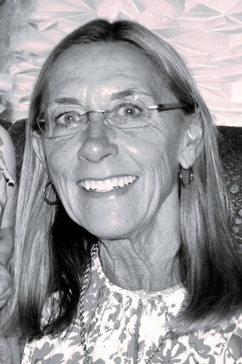Lynn Humphrey Ellis photo gallery thumbnail 4 of 42