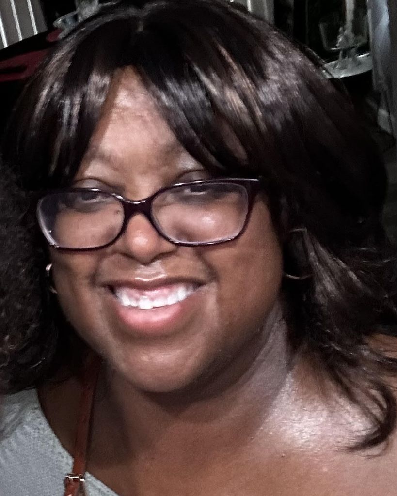 Stephanie Henry Profile Photo