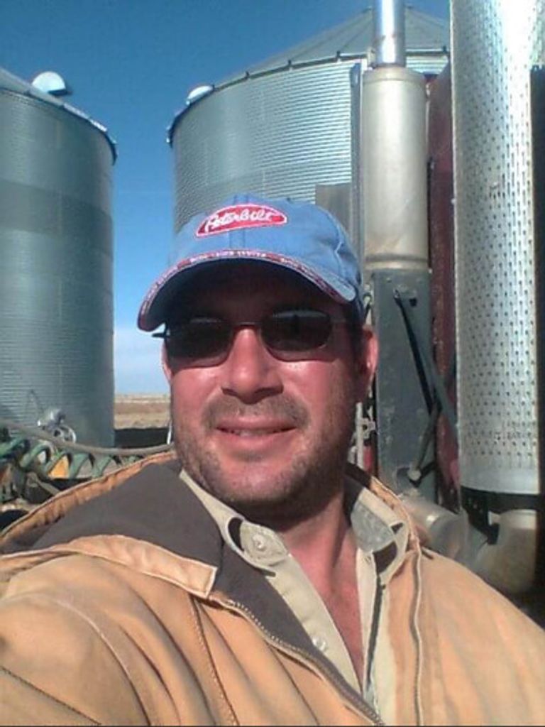 Theunis Kruger Profile Photo