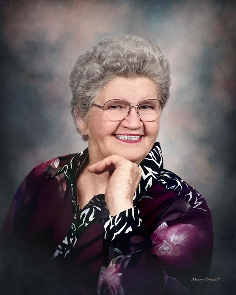 Della Mae Urban Profile Photo