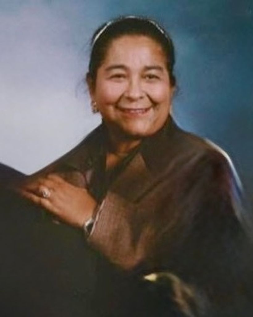 Lupe Victoria Salazar
