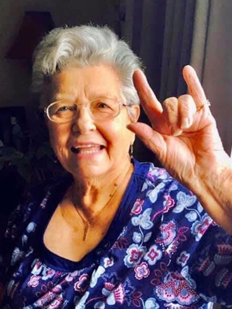 Sharlene Alicia Jantz, Nee Svec Profile Photo