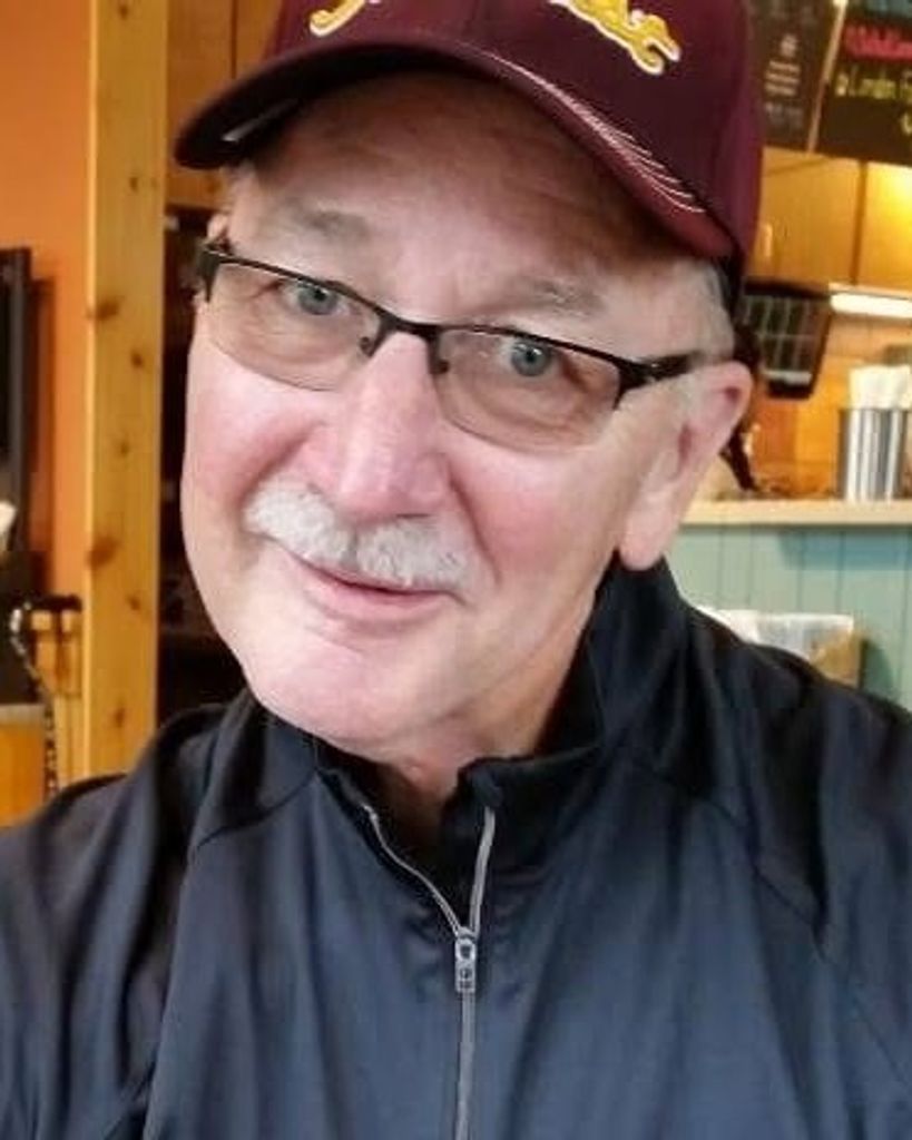 Thomas Cummings Profile Photo