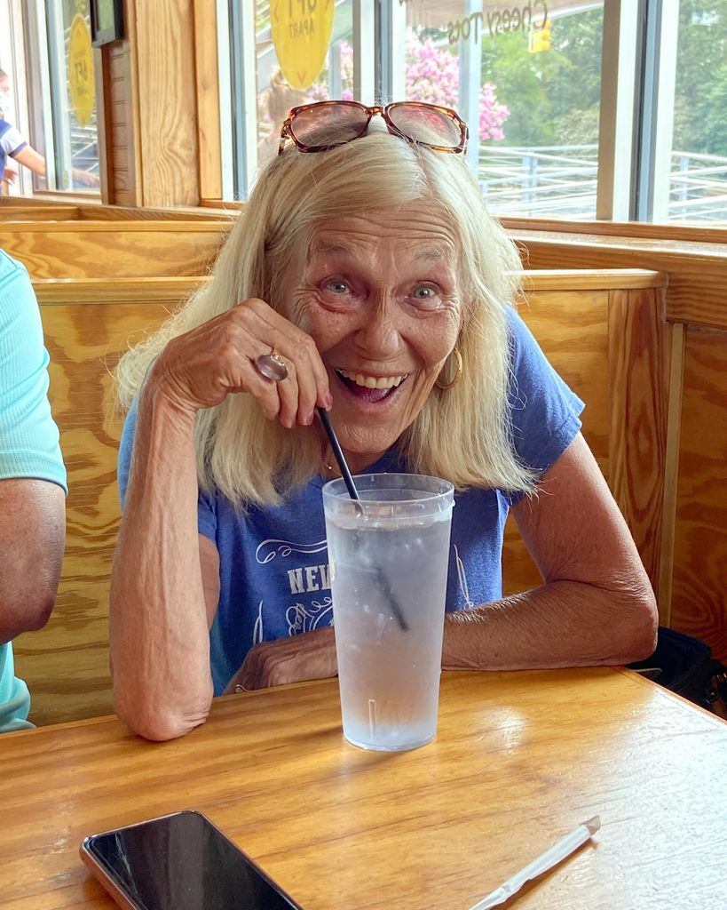 Jenny Lynne Knight Profile Photo