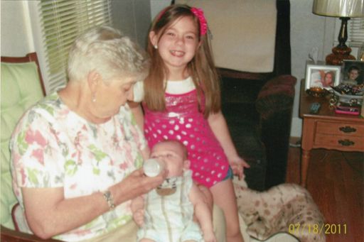 Edna Susan "Sue" Pruitt photo gallery thumbnail 8 of 19