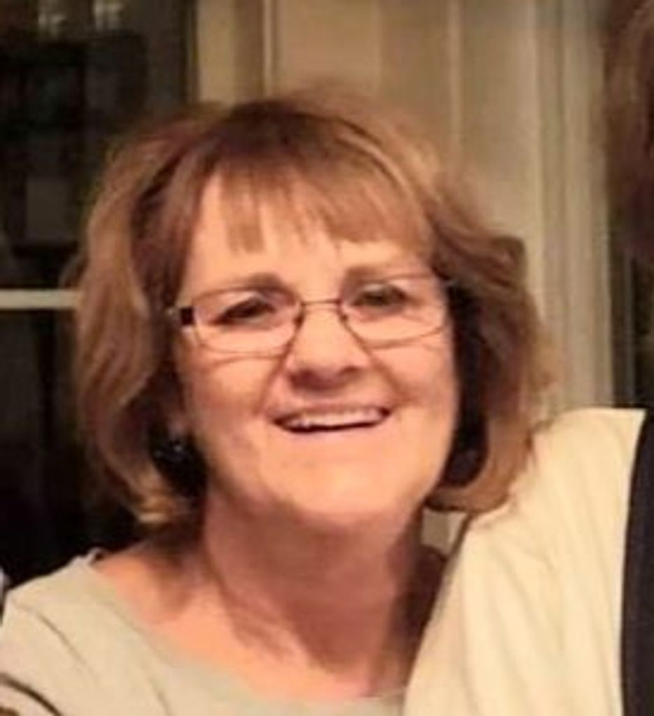 Vivian Lukacs Thompson Profile Photo