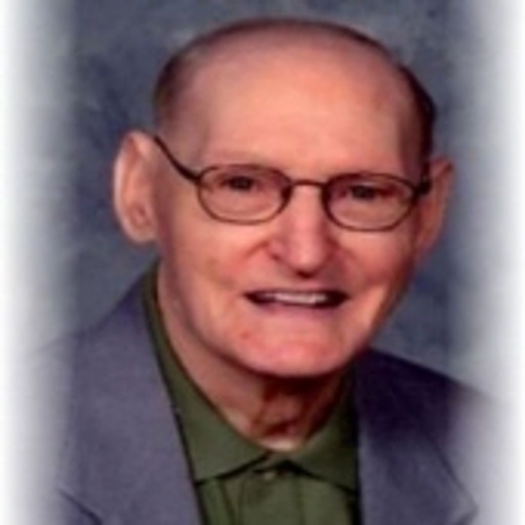 Robert L. Rev. Petrey