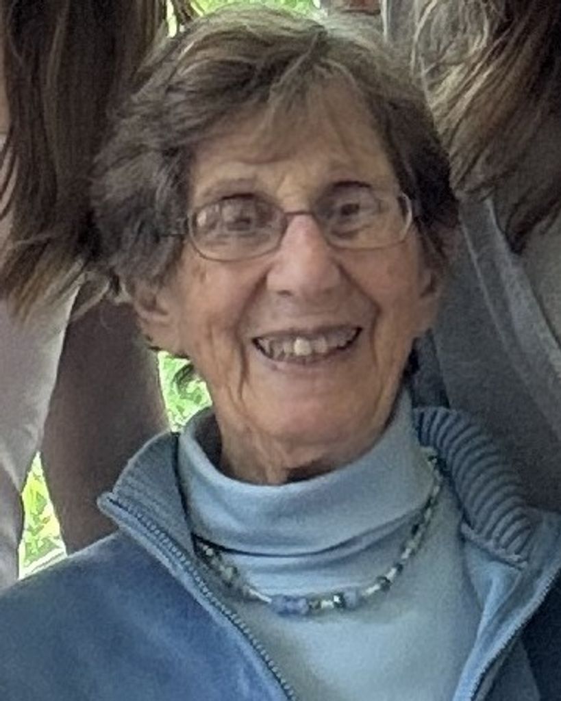 Rosamond F Bartos Profile Photo