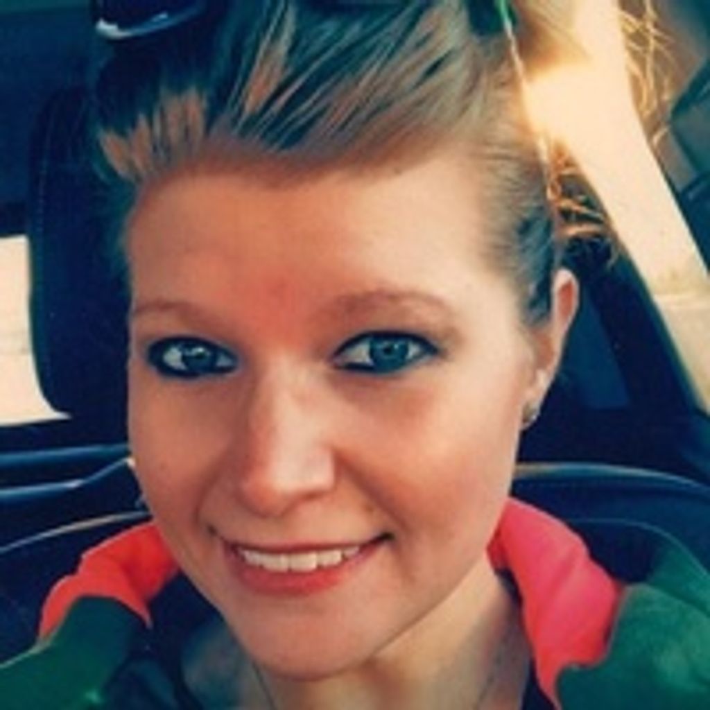 Jeri  Lynn Monette