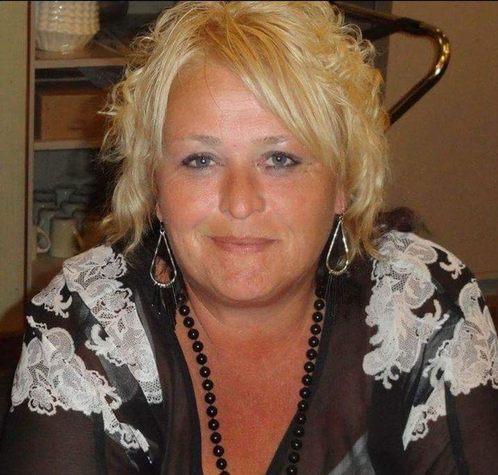 Amie L. Greenlee