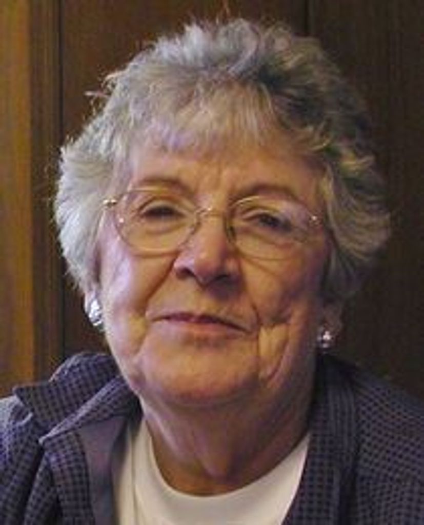 Emma Lee (Thompson)  Crabb