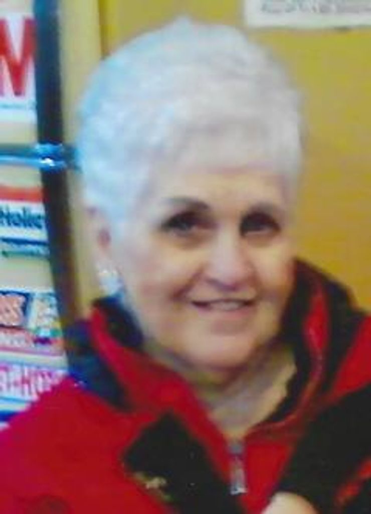 Marie "Molly" (Maloney)  Walsh
