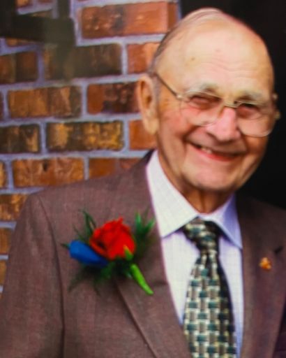 Richard Nicholas Lund's obituary image