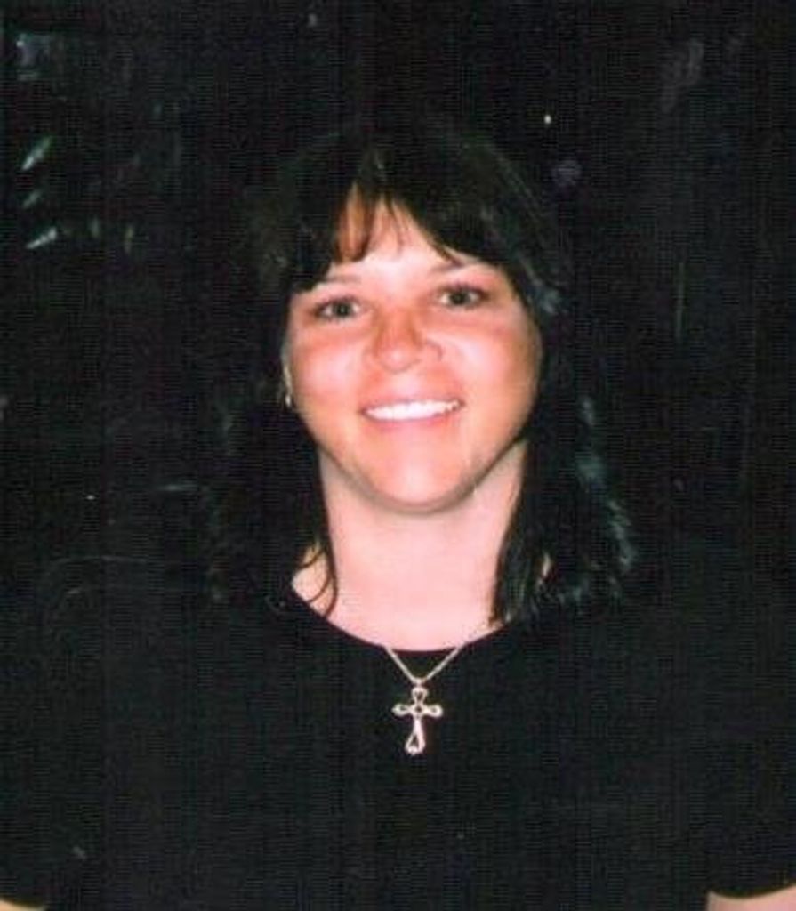 Melinda  Lou Pettit