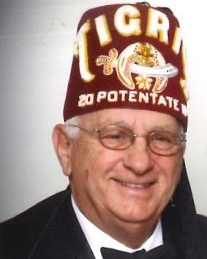 Robert W. Kline Profile Photo
