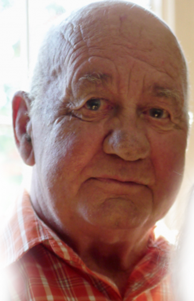 Lorne Allen Hallett Profile Photo
