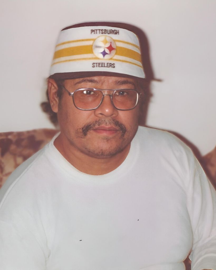 Christopher Sierra Profile Photo