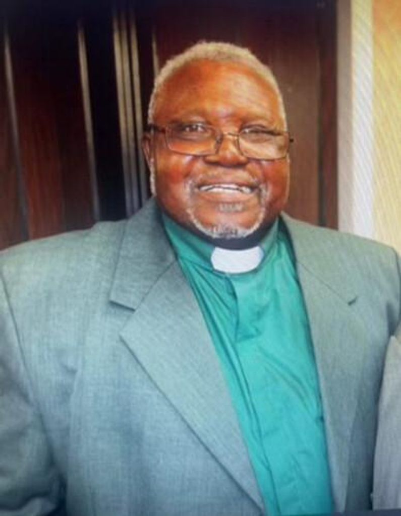 Pastor Earthine Rayner Profile Photo