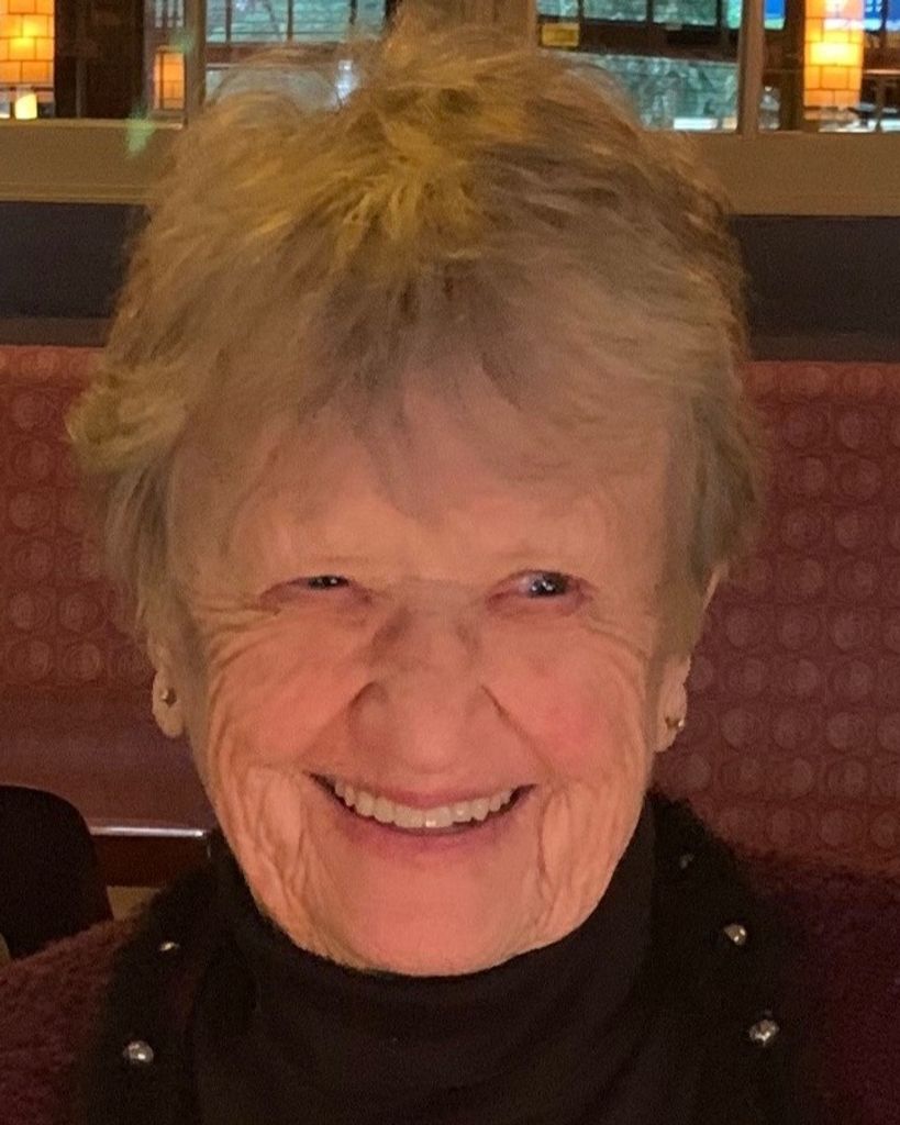 Elizabeth Louise Eischen Profile Photo