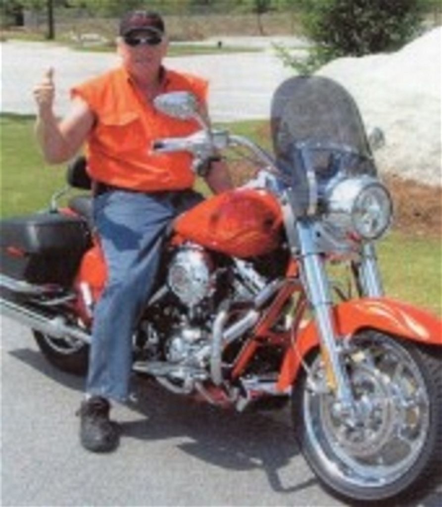 Embry Harrell Profile Photo