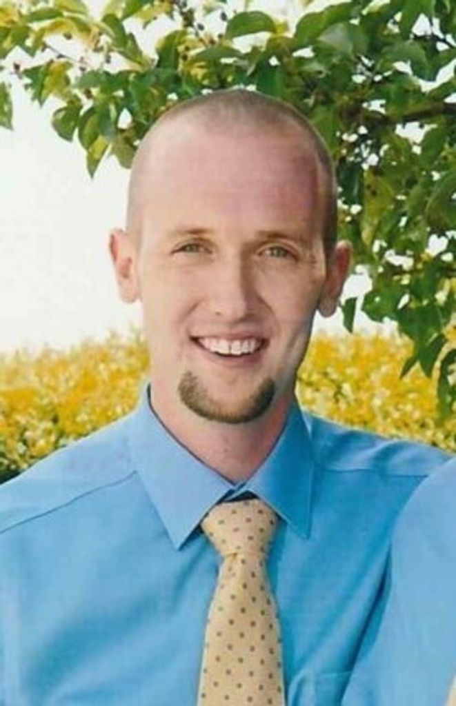 Stephen Ross Thomas Profile Photo