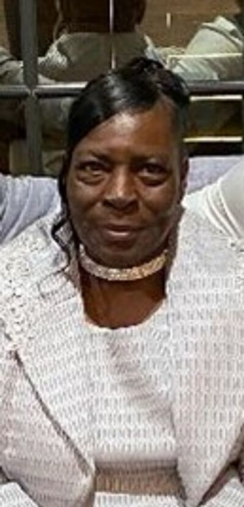 Ms. Vera Mae Carter Profile Photo