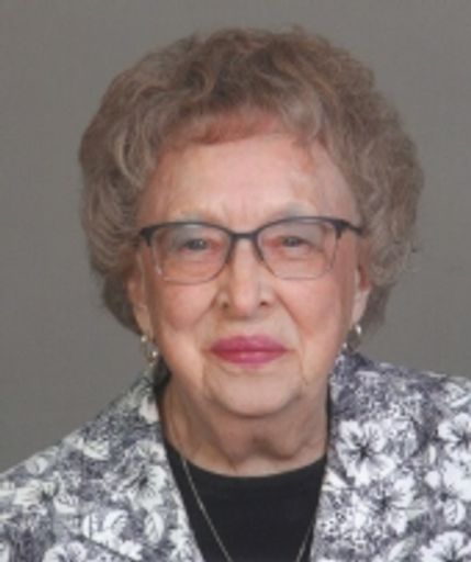 Dessie Marie Spoelman Profile Photo