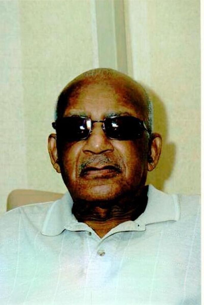 Johnny Thomas Profile Photo