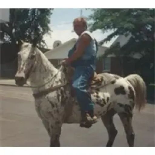 Harlos Embry Profile Photo