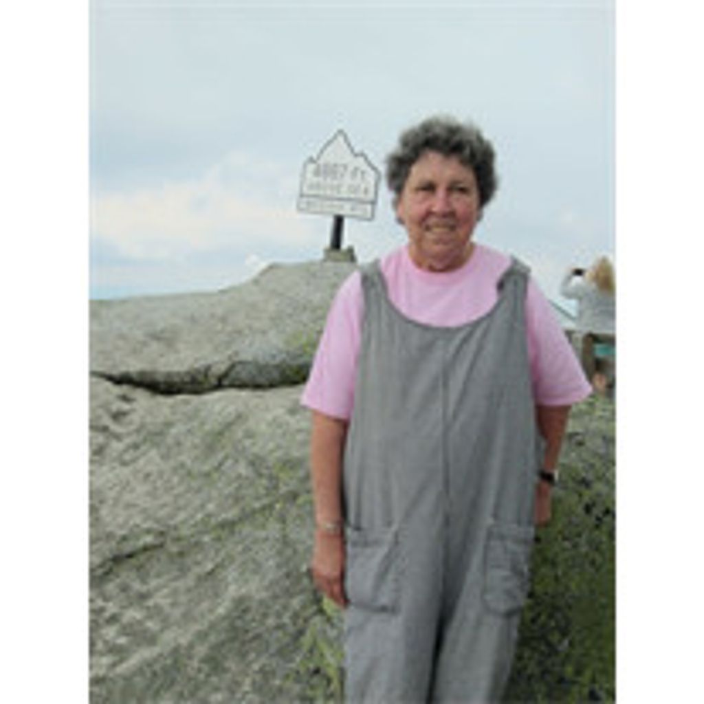 Donna Young Profile Photo